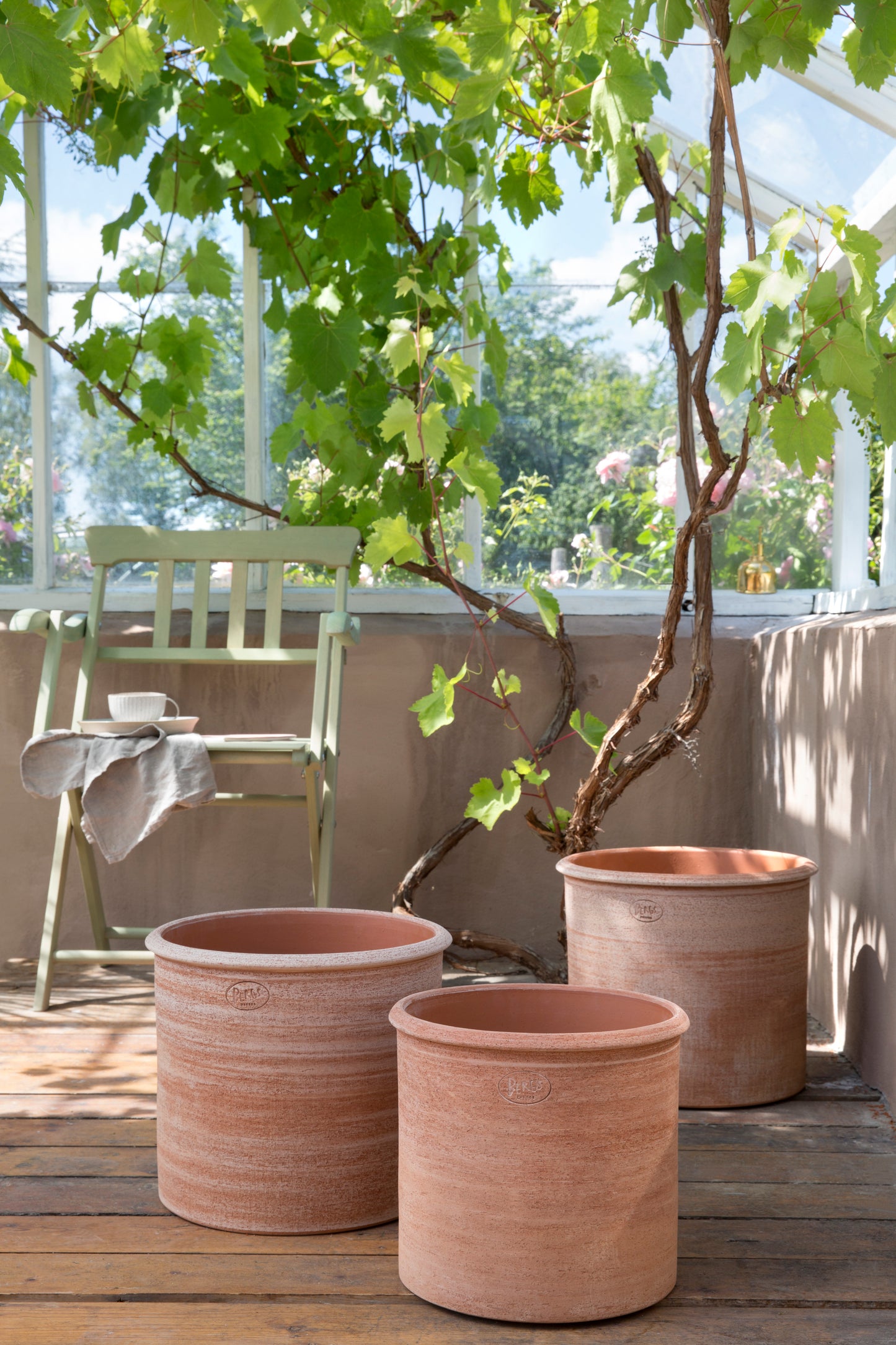 Bergs Potter / Modena Rustic Pot & Saucer / Rosa / Ø40cm